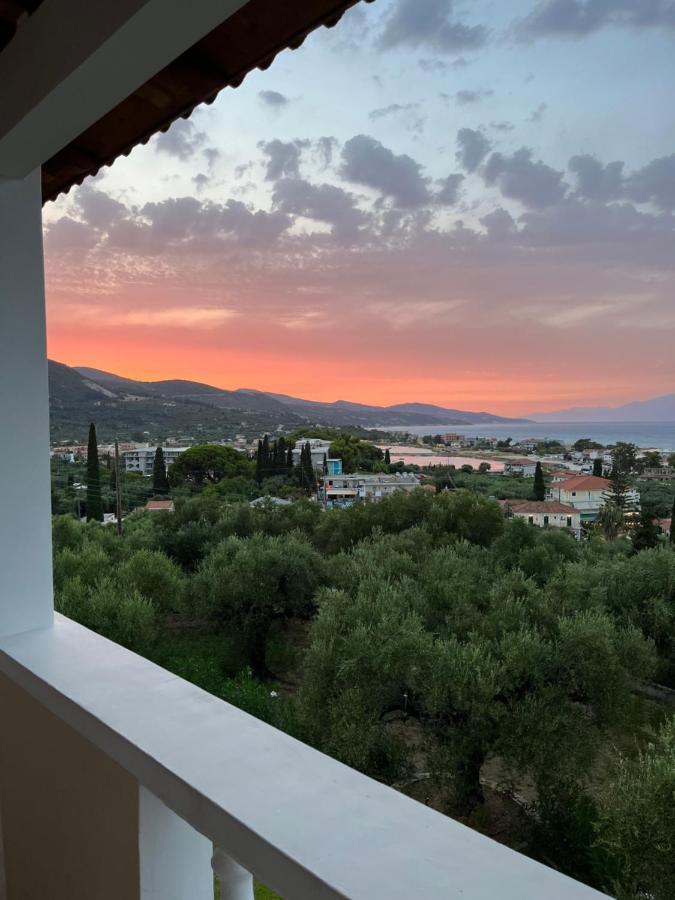 Endless Seaview Apartment B Аликес Екстериор снимка